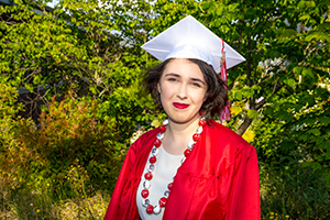 EvCC graduate and honors student Karenna Blomberg