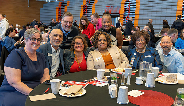  Trustees Kelly Shephard and Jerry Martin, Everett Mayor Cassie Franklin, EvCC President Chemene Crawford, Trustee Dr. Betty Cobbs, and YMCA of Snohomish County President and CEO Peyton Tune.