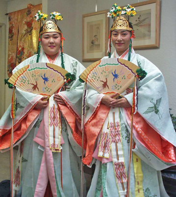 Tsubaki Dancers