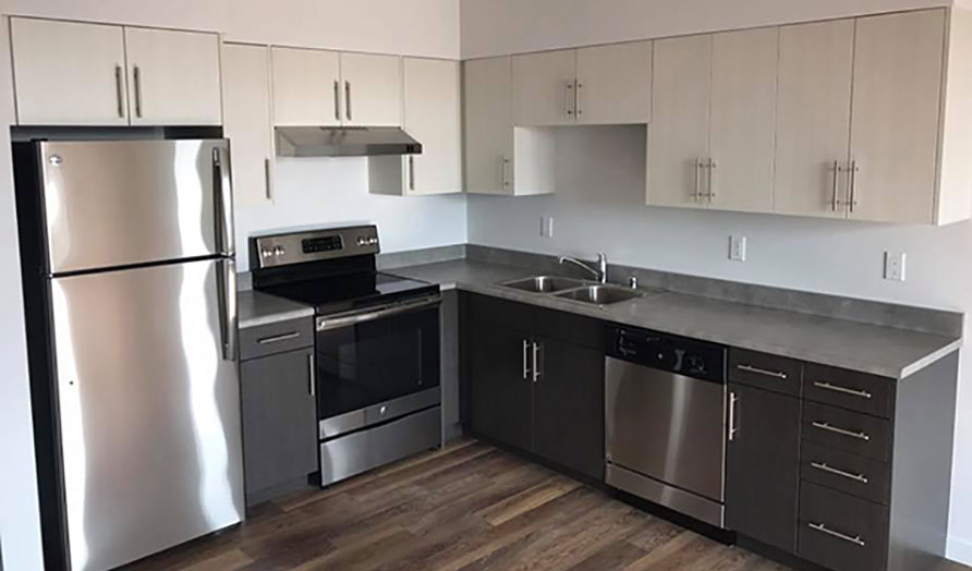 Four Bedroom Unit with Kitchen